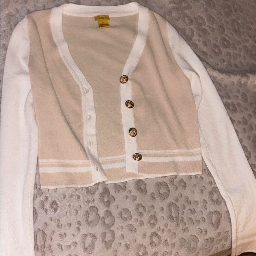 Daisy Cream and White Women's Sweater